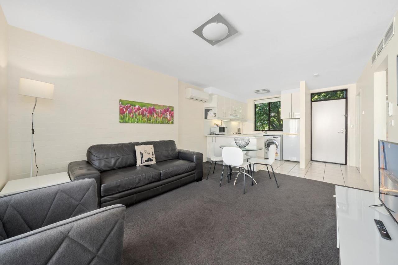 Manuka Park Serviced Apartments Canberra Exterior foto